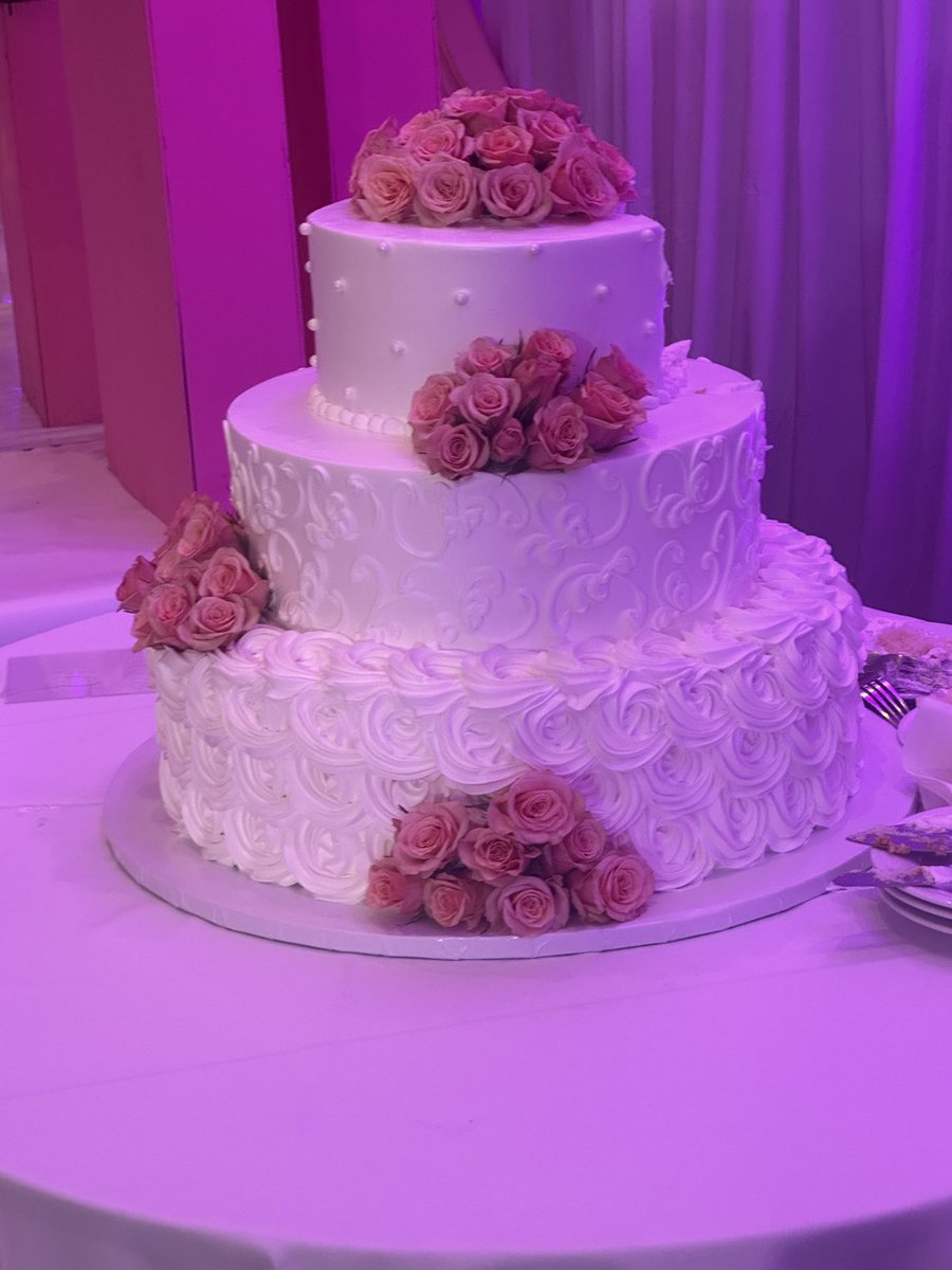 Now I feel better so now unprived and back to posting yall and can you watch this for me it’s a wedding cake don’t touch it :&gt;