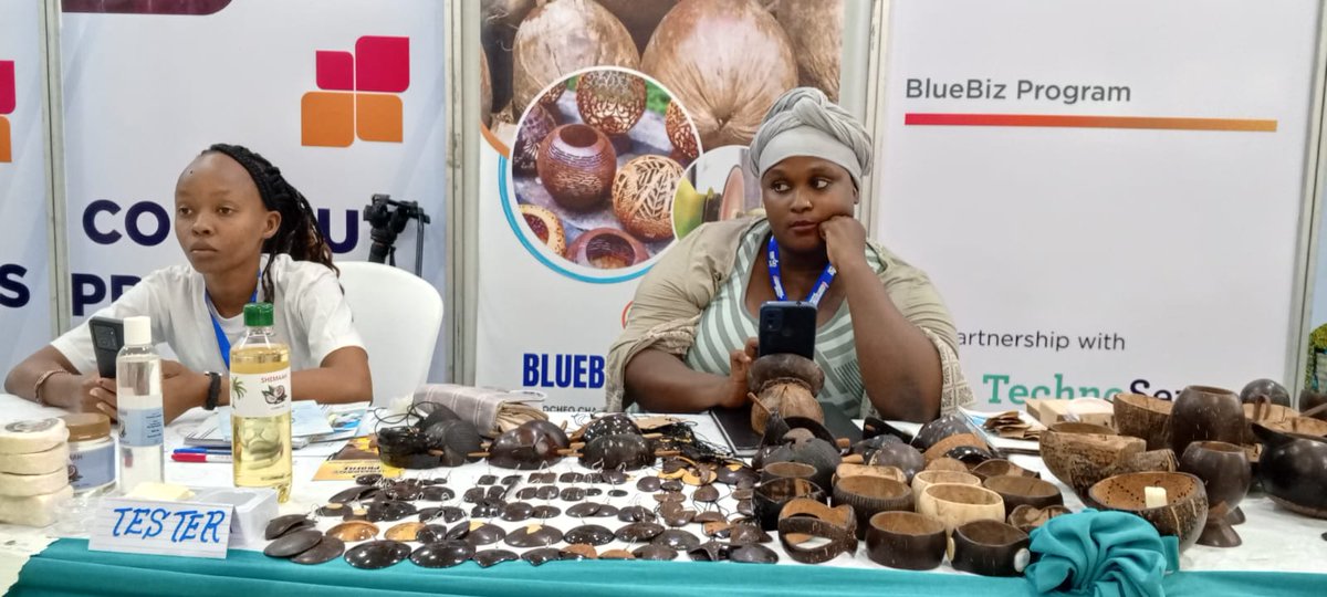 Madaraka003's tweet image. Beyond the products, I was moved by the stories, the challenges of gaining community acceptance and the persistent efforts to build locally-owned and youth-led initiatives.
#YouthInBlueEconomy #ChangamkaFestival #TechnoServe #BlueBiz #CoastalInnovation #YouthLeadership