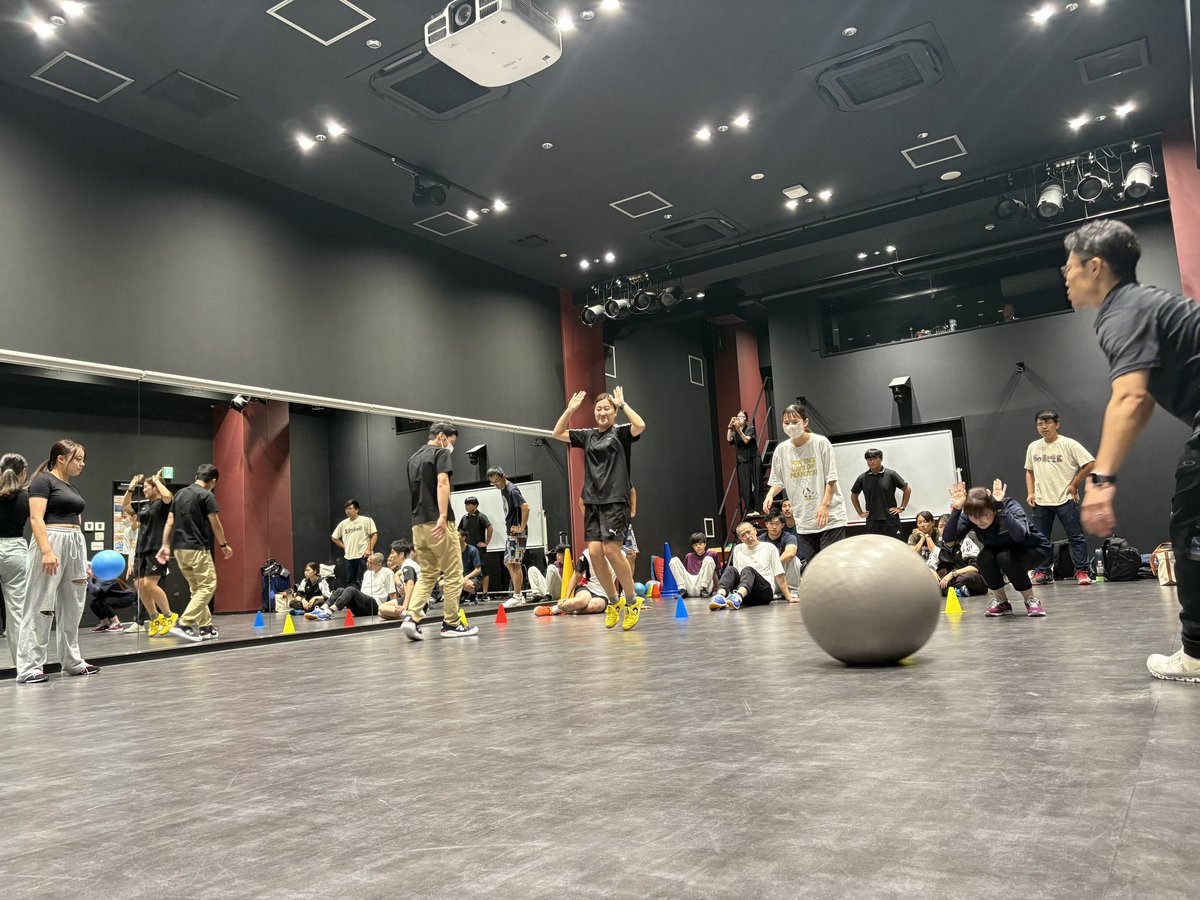 ballschuletokyo's tweet photo. バルシューレ講習会終了!
受講者の皆様、ありがとうございました!
次回は9月にさいたまでお会いしましょう💪
#ballschule #バルシューレ #バルシューレ東京 https://t.co/t6D9WFYv9k