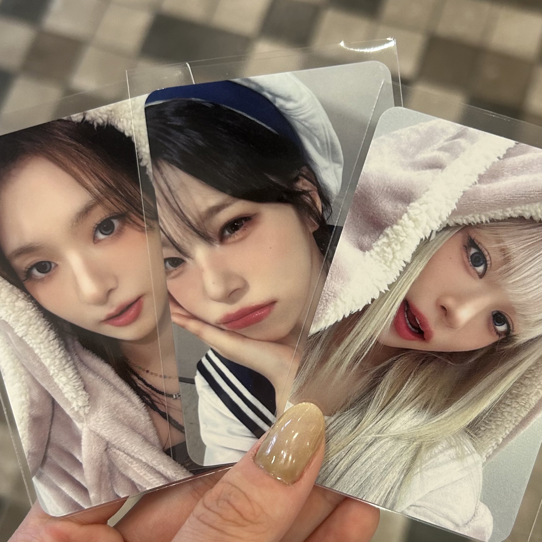 Fromis_9交換 - Search / X