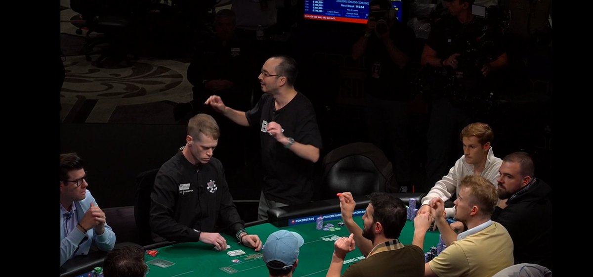 JeffBNT's tweet image. Watching all of Kassouf's tablemates wear the same pink ear plugs (except for the one who wore blue) was a peak viewing experience