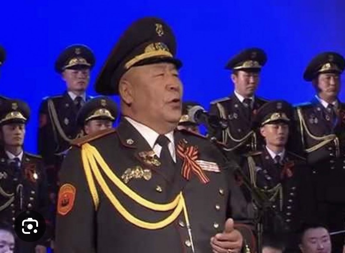 Халуун элгэн нутаг дууг шар үс бостол дуулна даа