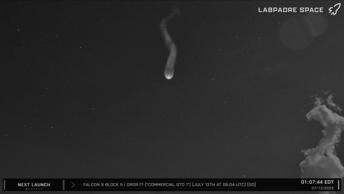 LabPadre's tweet image. Falcon 9 GTO-1 mission low light, infrared imaging.