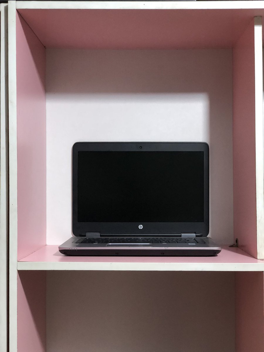 laptopbargainer's tweet photo. FOR SALE

PRICE NGN 230,000 with original charger 🔌 

SYSTEM NAME: HP PROBOOK 640 G3 NOTEBOOK 
AMERICAN USED 
CPU: Intel(R) Core(TM) i5 (7th Gen) 7200U
Clock speed: 2.5GHz
Max Turbo speed: 3.5GHz
Number of cores: Dual-Core
Cache: 3MB

RAM 8GB DDR4 SDRAM https://t.co/aMsOrDmB4j