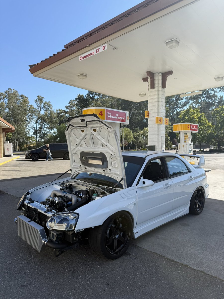 rulershiped's tweet image. We outside!