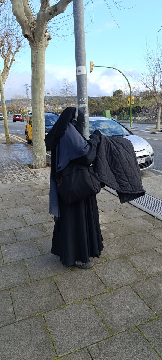 Saps on és el graner europeu de l'islamisme radical? A Catalunya
Saps que el 80% de les mesquites salafistes a Espanya són a Catalunya? 1 de cada 3 és presa pel salafisme, on es radicalitzen els gihadistes
Saps quan vam donar en subvencions els catalans s la Comissió Islàmica a