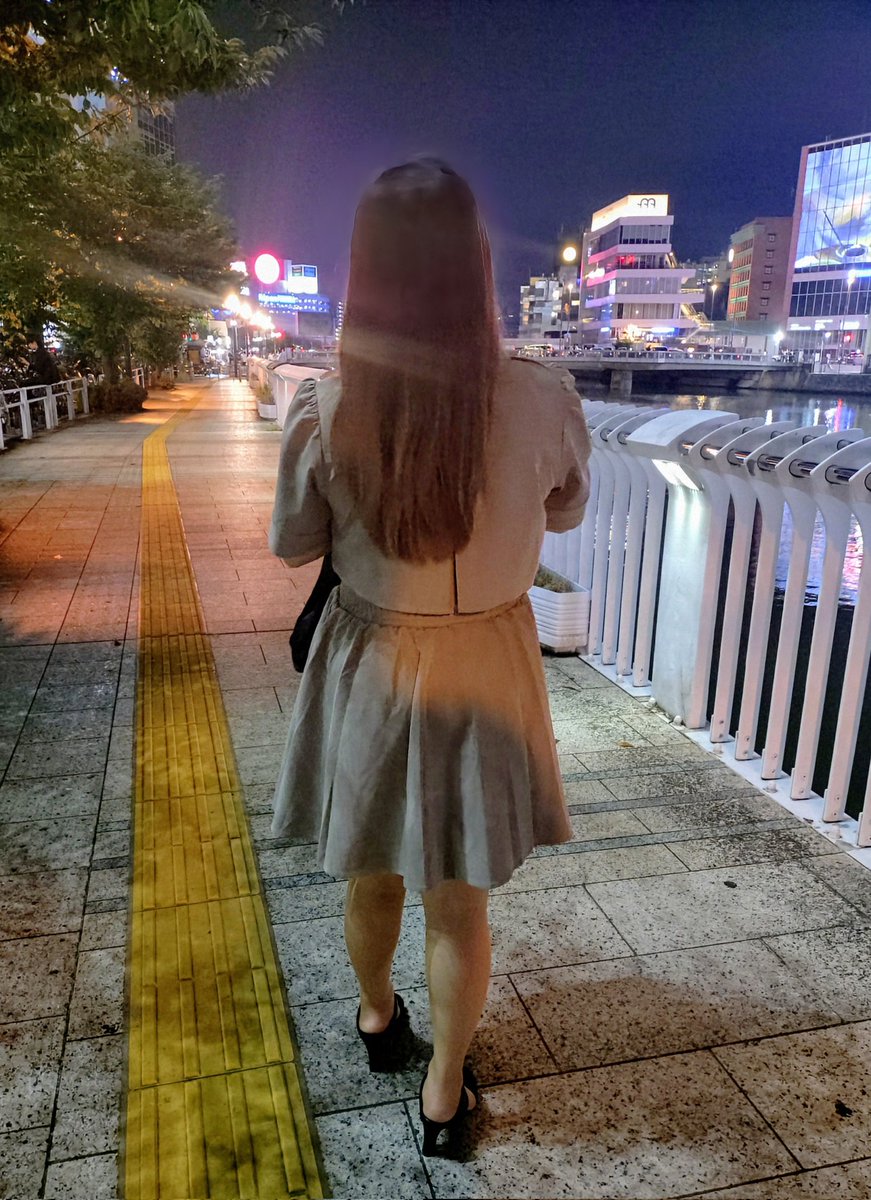 昨日はこちらの街で🍻会
ご一緒していただいた皆様ありがとうございました😂