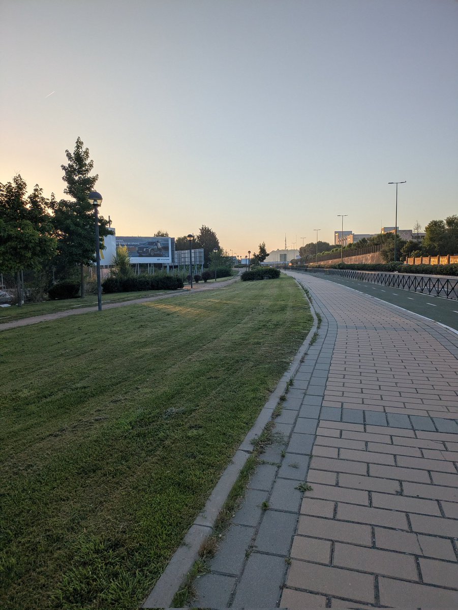 JavitoSamurai's tweet image. Hop Hop.. #cardiotime