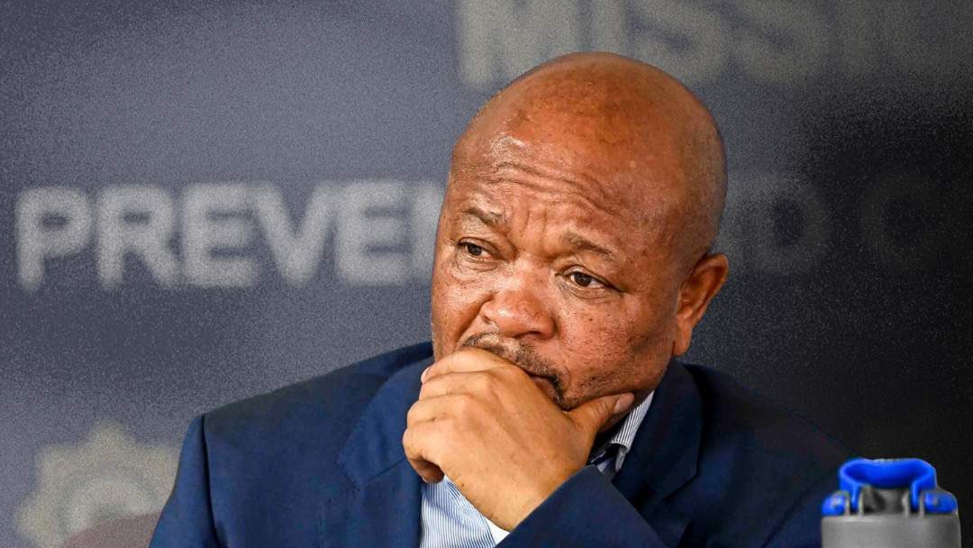 Martin_Nel_99's tweet image. 🚨🇿🇦 Ramaphosa expected to announce a commission of inquiry into Mchunu & Sibiya allegations TONIGHT at 7pm, sources say!
President @CyrilRamaphosa is expected, according to insider sources, to announce the establishment of a commission of inquiry led by a retired judge to…