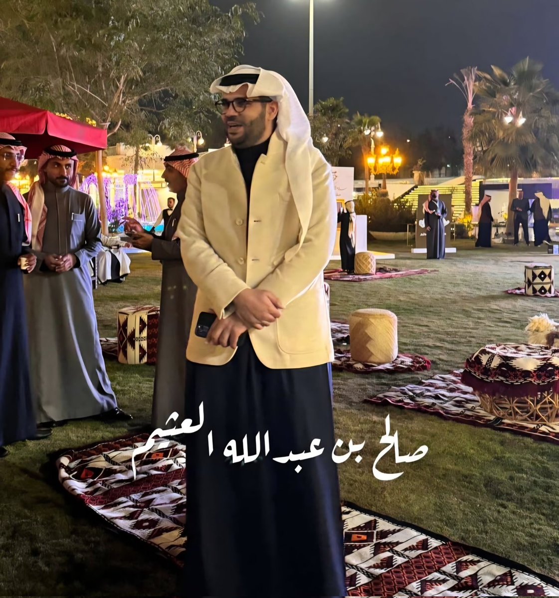 اللھم فرح يعانق قلبه وحياته اللھم سعاده تطوق مبسمه اللھم أسعده أينما ذهب وأرح قلبه وباله أبعد عنه كل ما يضيق خاطرهُ وأحفظه من كَل سوء يارب ❤️🌹🤲💞