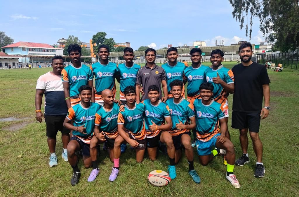 ଉତ୍ତରାଖଣ୍ଡର ଡେରାଡୁନରେ ଚାଲିଥିବା ଜାତୀୟ କନିଷ୍ଠ ବାଳକ ରଗ୍‌ବି ସେଭେନ୍ସ ପ୍ରତିଯୋଗିତାର କ୍ୱାର୍ଟର ଫାଇନାଲ୍‌ ମୁକାବିଲାରେ ଓଡ଼ିଶା ଦଳ ୫୯-୦ ବ୍ୟବଧାନରେ ତେଲେଙ୍ଗାନାକୁ ପରାସ୍ତ କରି ସେମି ଫାଇନାଲରେ ପ୍ରବେଶ କରିଛି।

ଅନେକ ଶୁଭେଚ୍ଛା ଏବଂ ଦିଲ୍ଲୀ ବିପକ୍ଷ ସେମି ଫାଇନାଲ ମ୍ୟାଚ୍ ପାଇଁ ଶୁଭକାମନା!

#OdishaForSports #Rugby