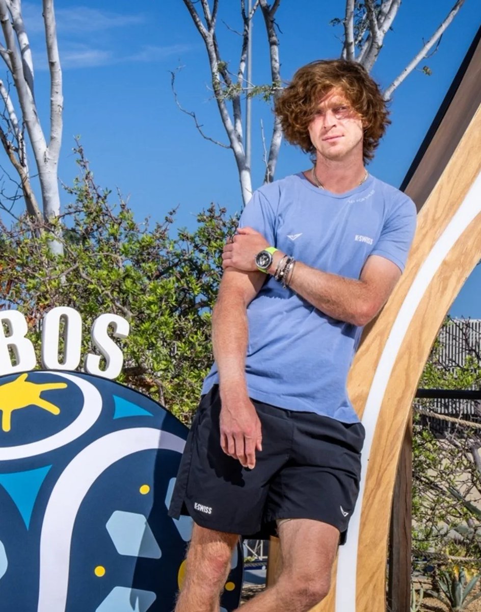 Link below for more gems from this Andrey x Los Cabos media day shoot❤️‍🔥