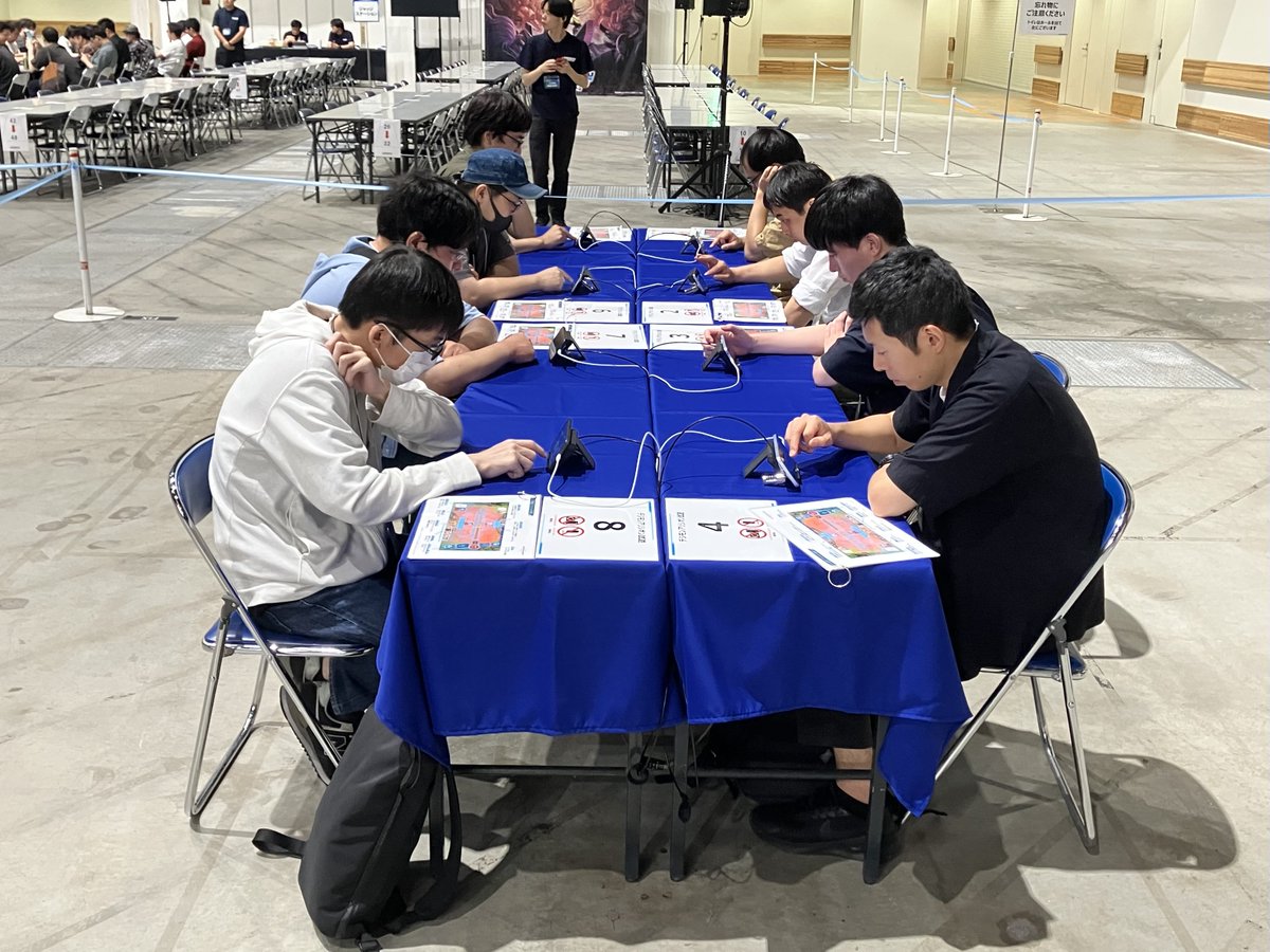 DIGIMON_ALY_JP's tweet image. ＼＼ご来場はお早めに！／／  

有明GYM-EXにて開催中のデジモンカードゲーム公式イベント『超！テイマーバトル SEASON 1』にて #デジモンアリシオン の試遊を実施中📱

整理券配布は終了しておりますが、枠が空いた場合にはご参加いただけます。

会場の最終入場は16:00です。…