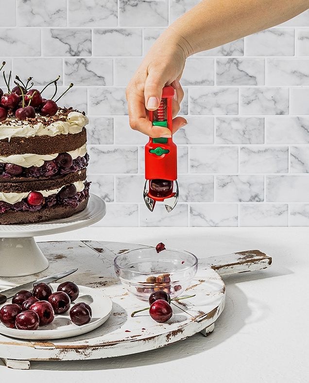 In one smooth action, Hullapit pits all sizes of cherries with its spring-loaded plunger, catches their stones, and then releases them. 🍒🍓

Get our hands on this berry useful tool at dreamfarm.com/hullapit today!