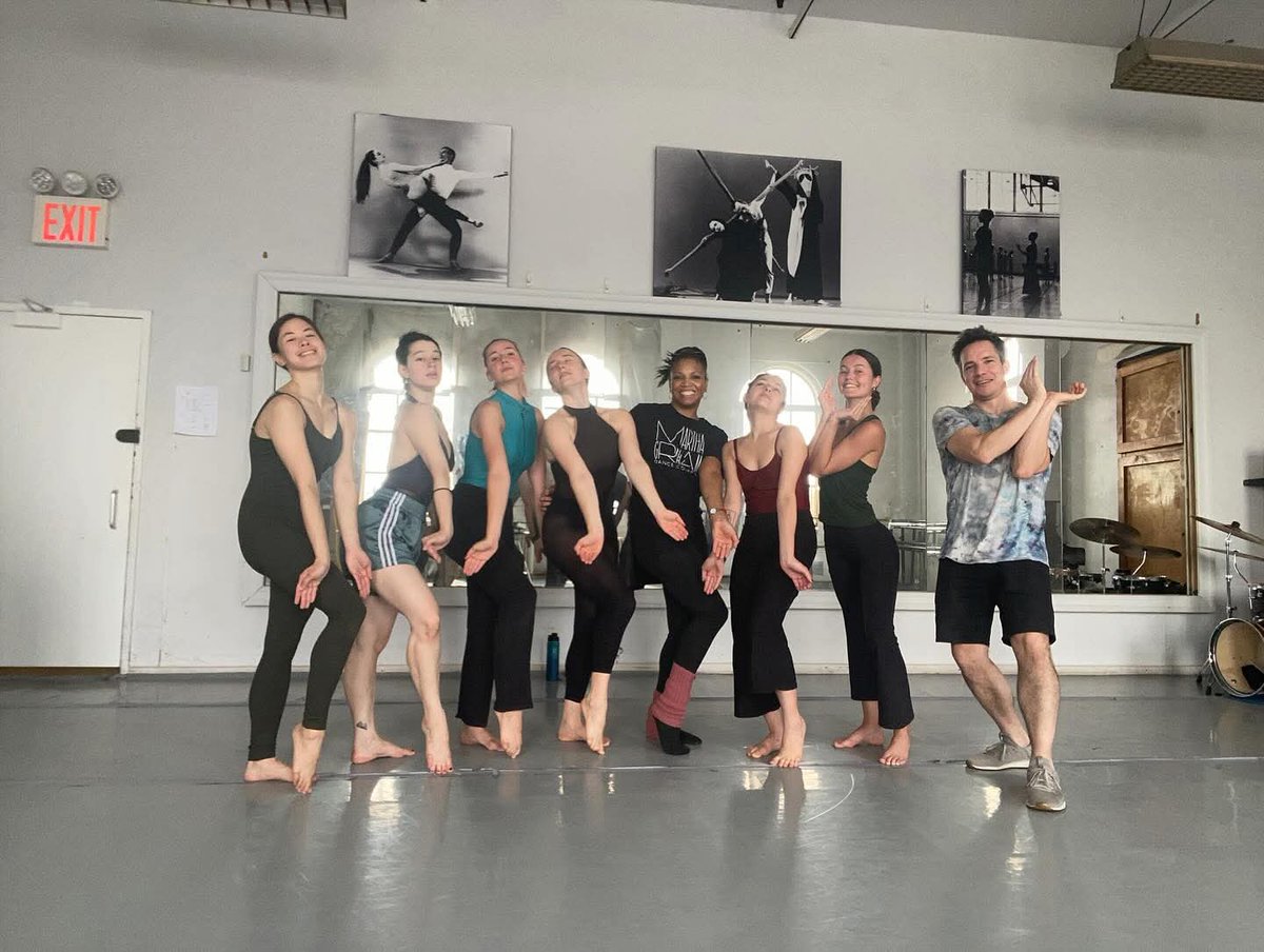 Grabe Kisses 😍 Trending sa fb. Sobrang miss kana ng mga tao.