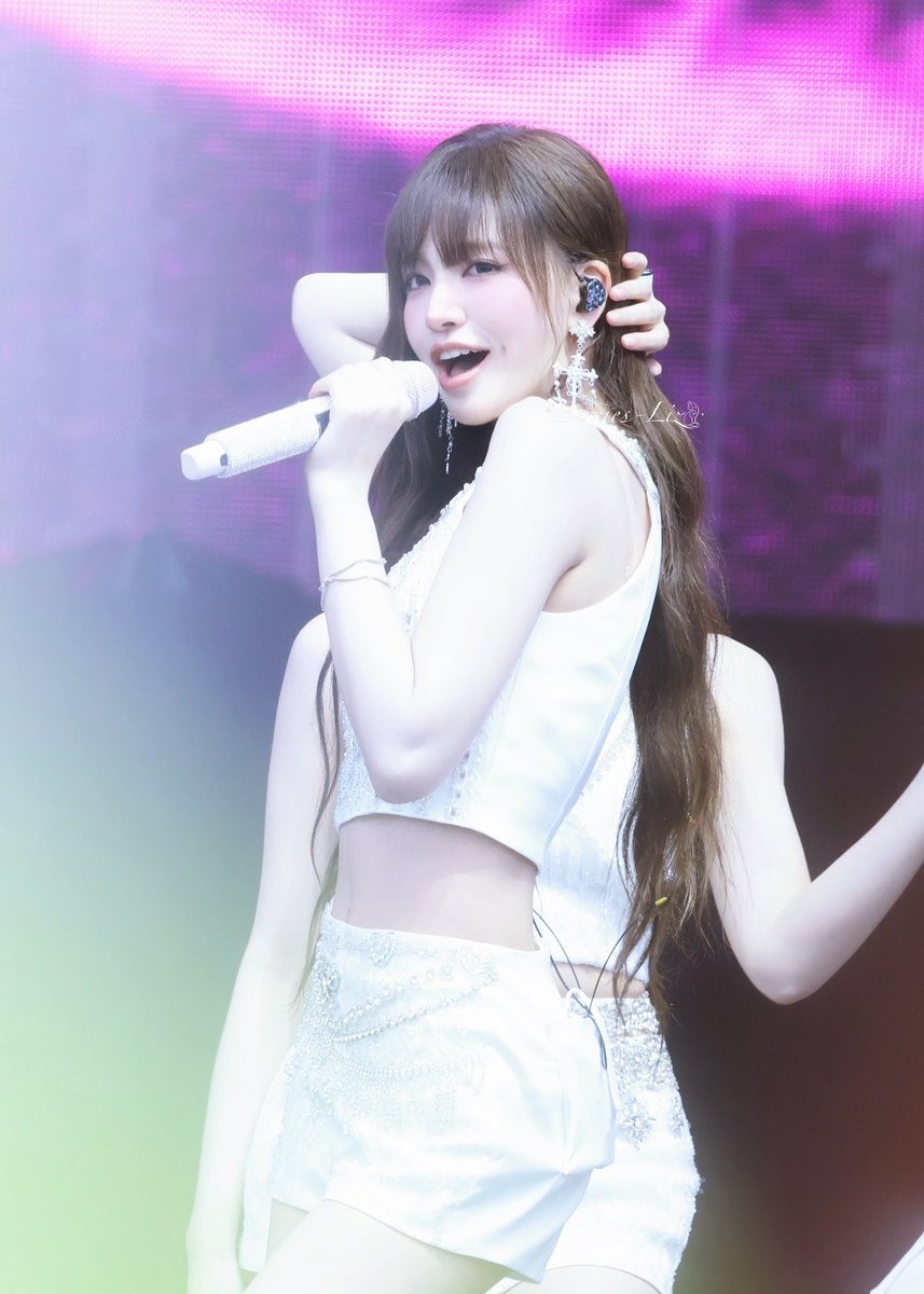 🫐250712 💃 Berlin Lollapalooza #리즈 #아이브 #LIZ #IVE #アイヴ #リズ