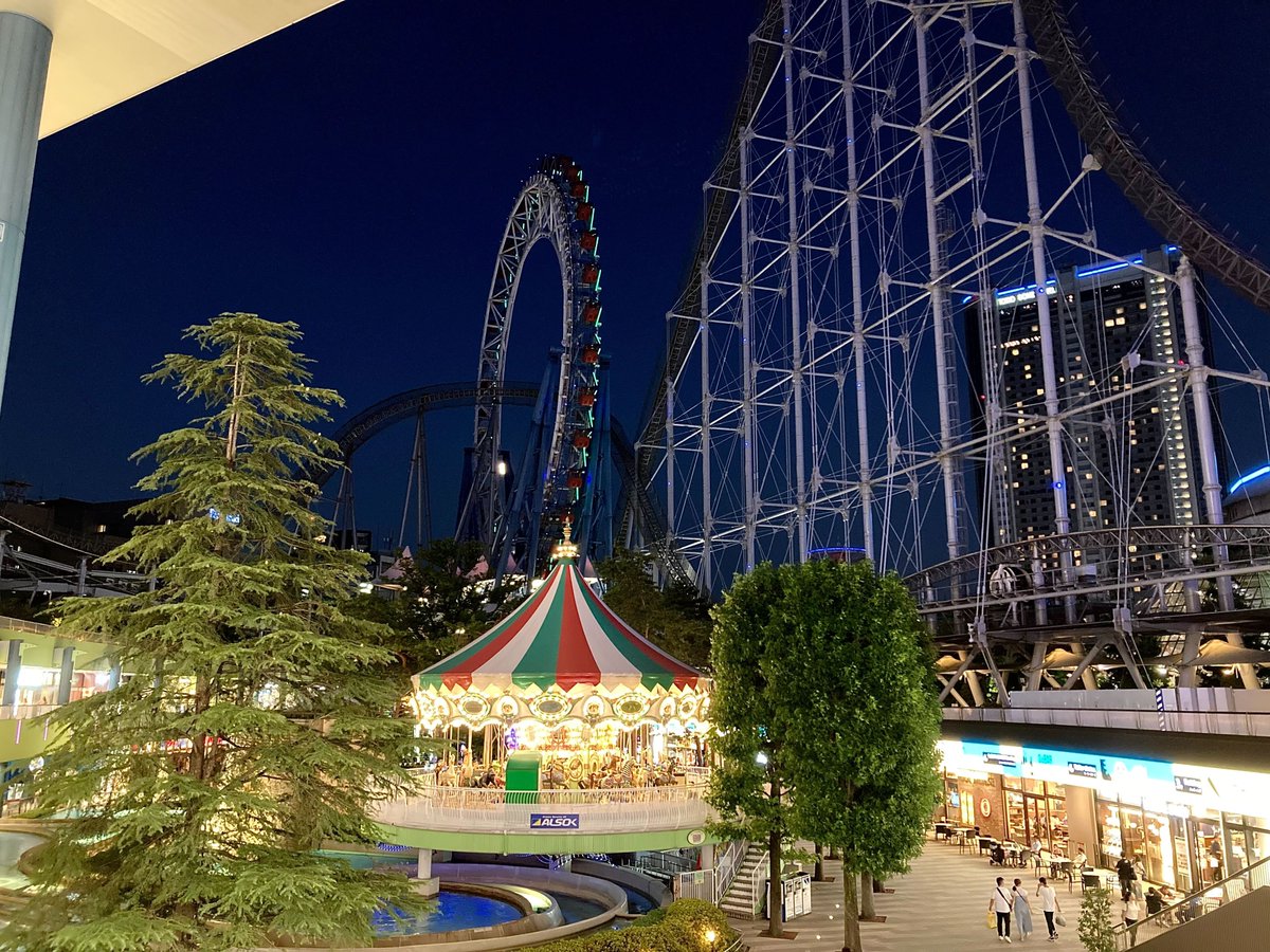charm_koisikawa's tweet image. たまに来たくなる、夜の遊園地🎡🌃✨

小石川店は、春日駅 徒歩1分(！)ですが

東京ドームやラクーアがある
後楽園駅・水道橋駅からも徒歩圏内🚶‍♂️‼️

とってもアクセスの良い場所です👍