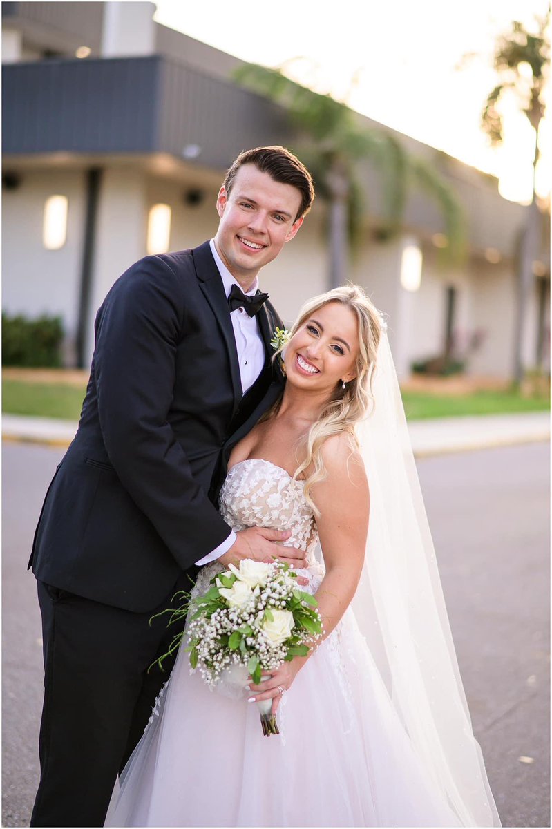 DannyWBennett's tweet image. Happy birthday to our youngest, Kayleigh, or as she is affectionately called KK! Sweetheart, you brighten every room and you know how to make everyone feel special! You are a precious soul! We love you and are so thankful for you! Enjoy your special day! 🎊🎉🎂