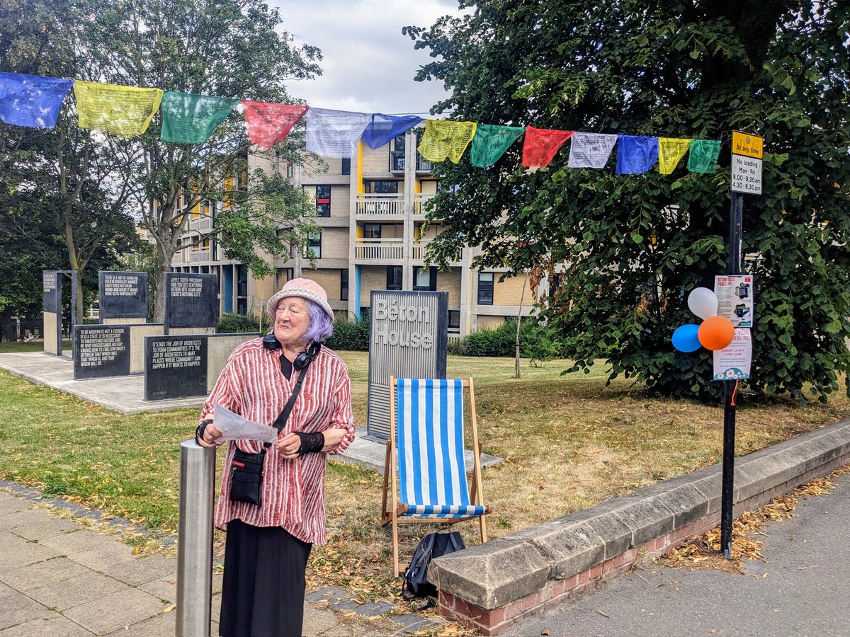 nowthenmag's tweet image. If you&apos;re near Park Hill today, Britain&apos;s most famous brutalist estate is hosting an Open Gardens event until 4pm

Explore areas of the estate not normally open to the public – and it&apos;s all completely free 🦋