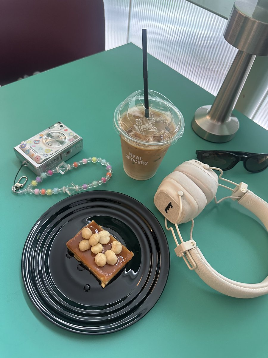 mintnk_'s tweet photo. ชวนไปคาเฟ่ได้คับ🐶☕️

#DICE_SONRAY
#MINthanakrit https://t.co/HD6VuXVqNb