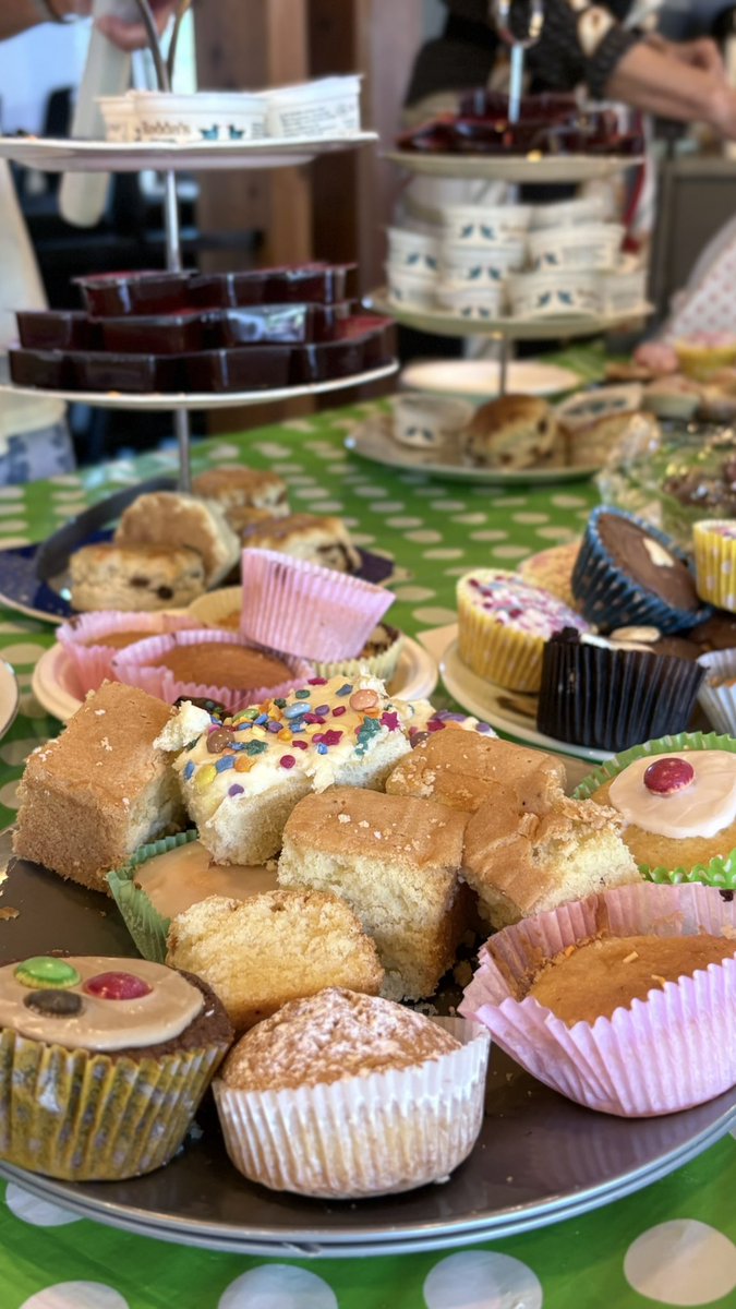 Pinner Police tweet media