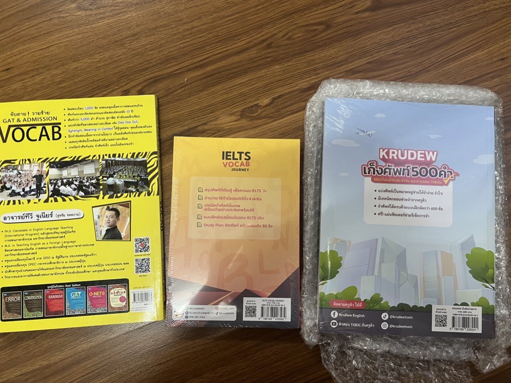 bububibibo's tweet photo. ส่งต่อหนังสือ #ภาษาอังกฤษ  ค่าส่ง30฿ 
ซื้อหมด/ซื่อคู่+ลด ส่งฟรี  ดูรูปเพิ่มเติม dmได้เลยค่ะ #หนังสือมือสอง #หนังสือเตรียมสอบ #หนังสือภาษาอังกฤษ #โทอิค #toeic #ielts #dek67 #dek70 #dek68  #toeicครูดิว #หนังสือครูดิว #สอบtoeic #สอบโทอิค #หนังสือielts #สอบielts #dek66 #ไอเอล https://t.co/q3bNmEquL4