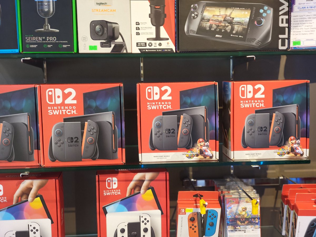 yamcebu's tweet photo. セブのお店に普通に売ってる https://t.co/3DE5tyRiar