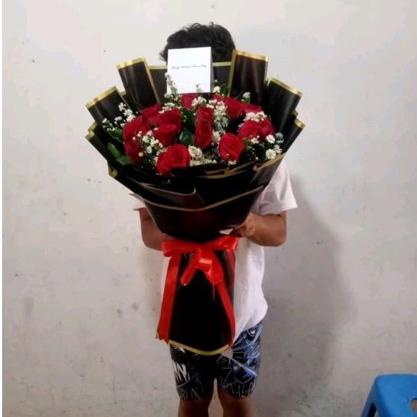 Hyeesuuyaa's tweet photo. Rekomendasi Florist Jakarta yang jual bucket bunga murah, cakep, dan nyampenya gercep banget✨✨✨

https://t.co/HFscrhe6GP https://t.co/2szCk8hhqU
