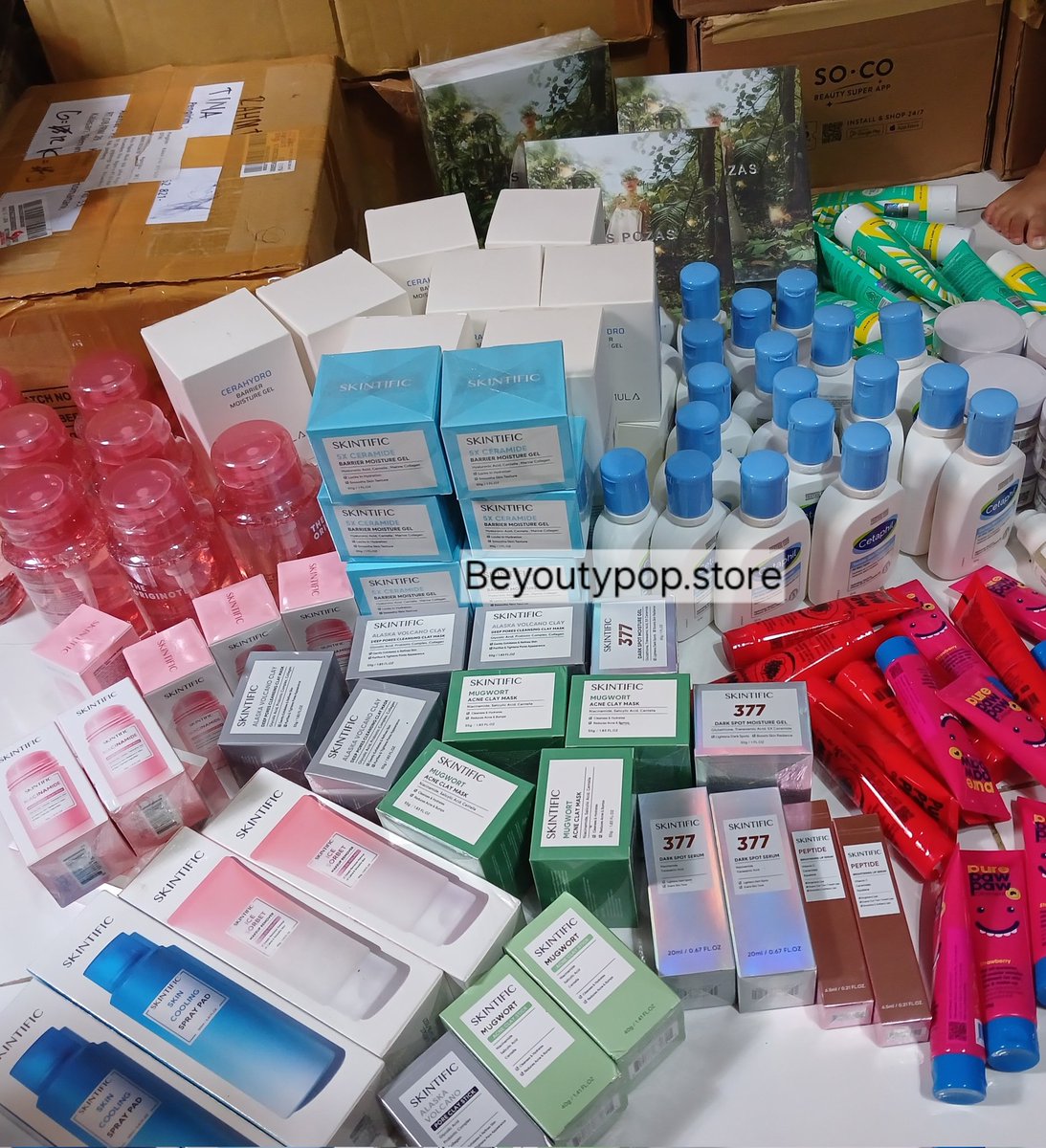 thumbelinana's tweet image. Hallo manteman 👋
Aku ada banyak skincare, makeup, parfum start 5k only‼️❣️
Boleh cek dulu yukk

Boleh bantu komen like biar gak ketinggalan 🥳🥳
📍Jombang Jatim
Bisa cod pylatter, avail di shope dan ttshop