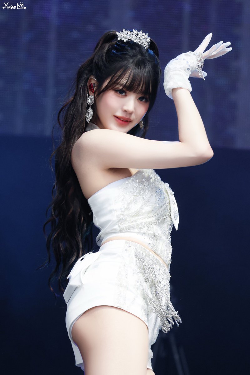 250712 Doll
#아이브 #IVE #장원영 #JANGWONYOUNG #원영 #WONYOUNG #ウォニョン