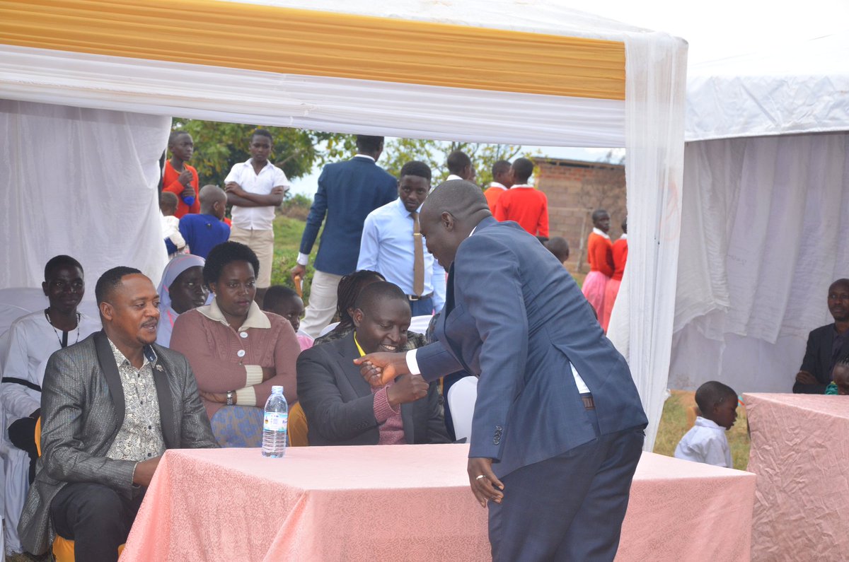 Peak Fm Radio (@peakfm906) on Twitter photo UPDATE: Minister <a href="/dbahati/">David Bahati</a>,the State Minister for <a href="/mtic_uganda/">Ministry of Trade Ug</a> is officiating at the Thanksgiving mass of Dr Innocent Besigye for his recently attained PHD from Stellenbosch University
The function is being held at Katenga Primary School in Katenga Parish Kamuganguzi Sub County. UPDATE: Minister <a href="/dbahati/">David Bahati</a>,the State Minister for <a href="/mtic_uganda/">Ministry of Trade Ug</a> is officiating at the Thanksgiving mass of Dr Innocent Besigye for his recently attained PHD from Stellenbosch University
The function is being held at Katenga Primary School in Katenga Parish Kamuganguzi Sub County.