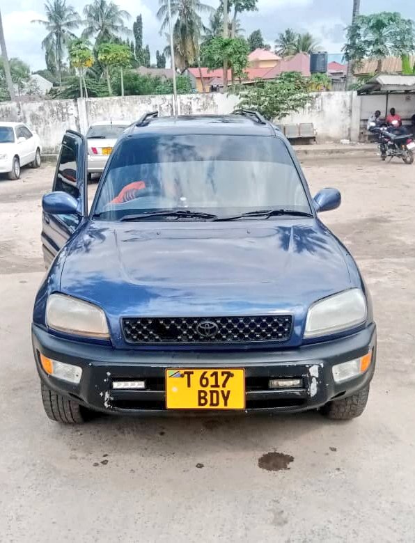 Eng_Matarra's tweet photo. RAV4 OLD MODEL 🔥🔥
REG" #BDY
◾️CC. 1990
◾️ENGINE-3S
◾️FULL AC 🌧
◾️SPORT RIMS
◾️NEW TYRES
◾️FULL DOCUMENTS
BEI -MIL 6.9
IPO DAR
CALL -0719542184 https://t.co/mikptmdkSH