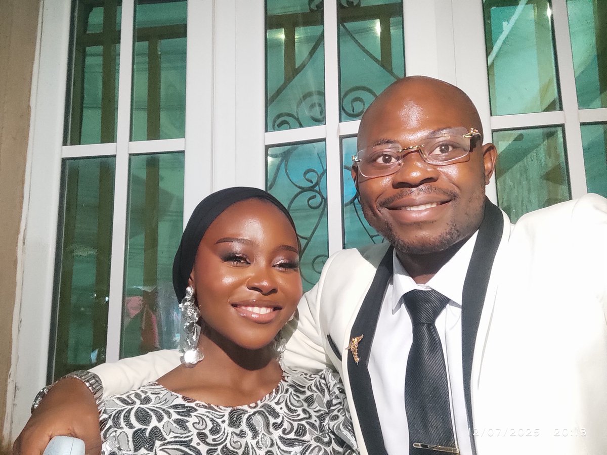Ogbeni Mudesh (@mudesh97) on Twitter photo One day, two Outfits.😎
Day 6, Dinner Party. The final Prescription. #FYW
<a href="/AureumGeneris/">Aureum Generis</a> One day, two Outfits.😎
Day 6, Dinner Party. The final Prescription. #FYW
<a href="/AureumGeneris/">Aureum Generis</a>