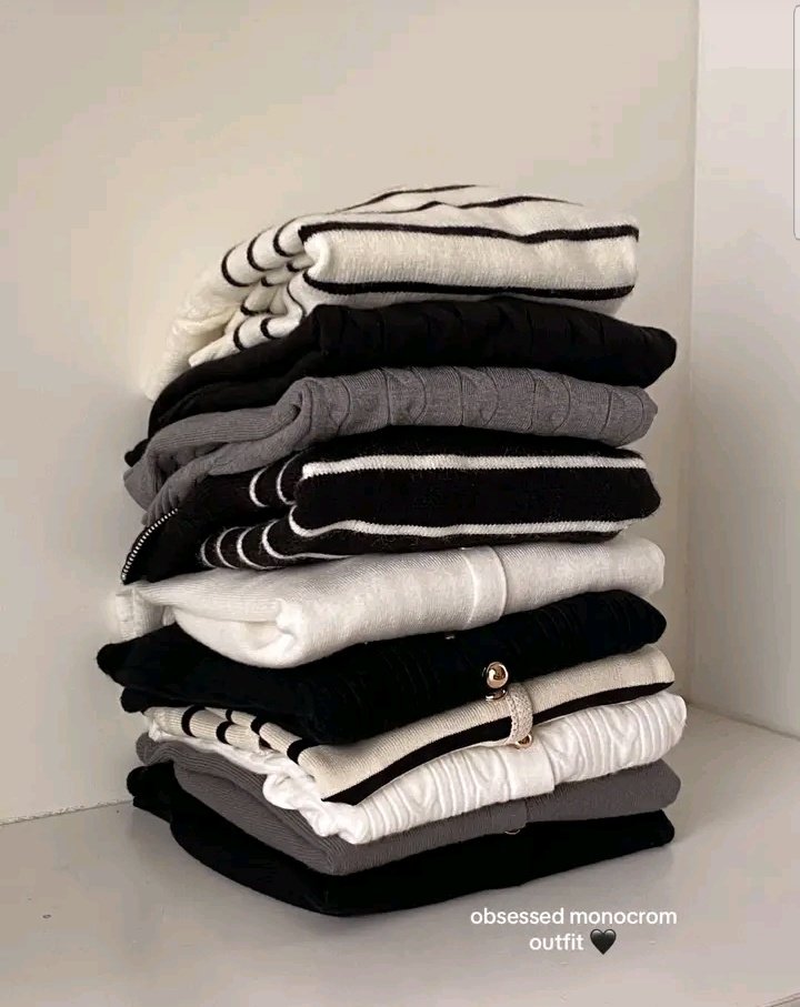 findsbyayylee's tweet photo. find your favorite basics from local brands🤍

a thread https://t.co/0bwfa01LD1