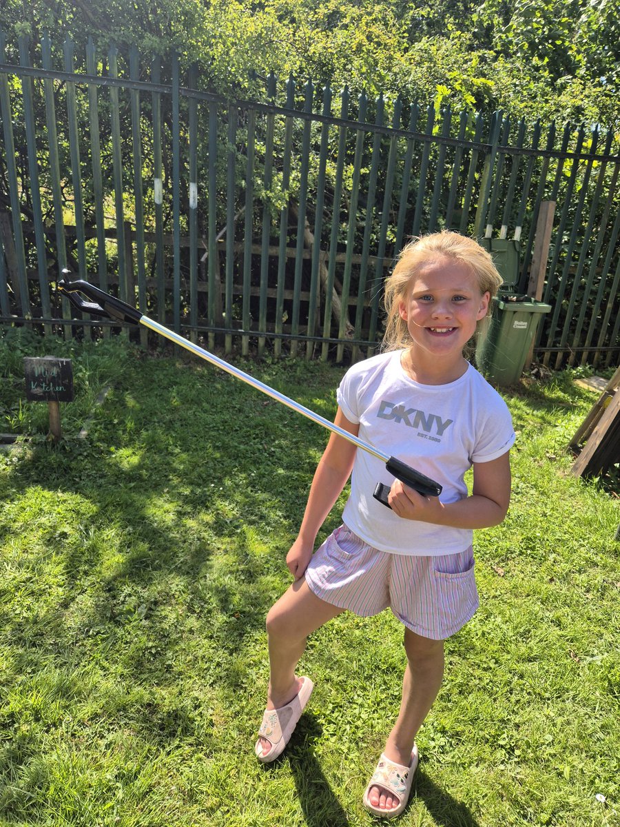 Sinead Riley tweet media