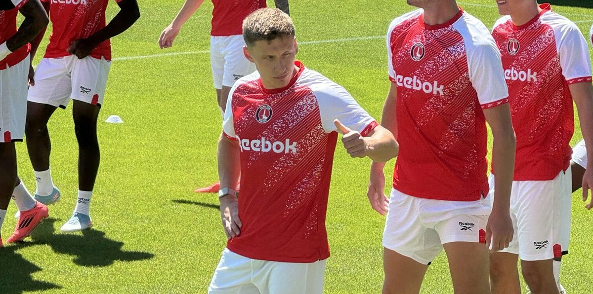 That training top looks decent #cafc