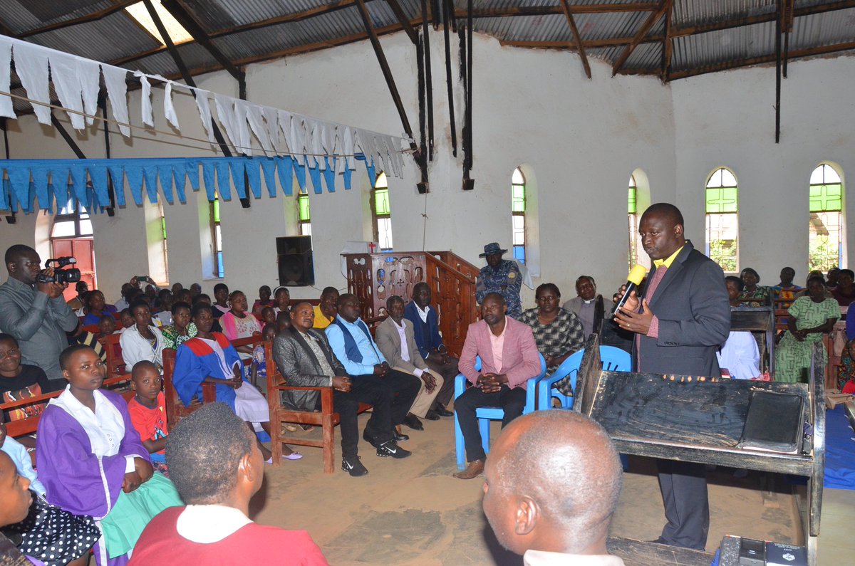 UPDATE: Minister David Bahati has assured residents of Buhumba and Katenga in Kamuganguzi subcounty that electricity connections will be extended to their homes. He announced that the contractor is set to begin the electricity connection process in August of this financial year.