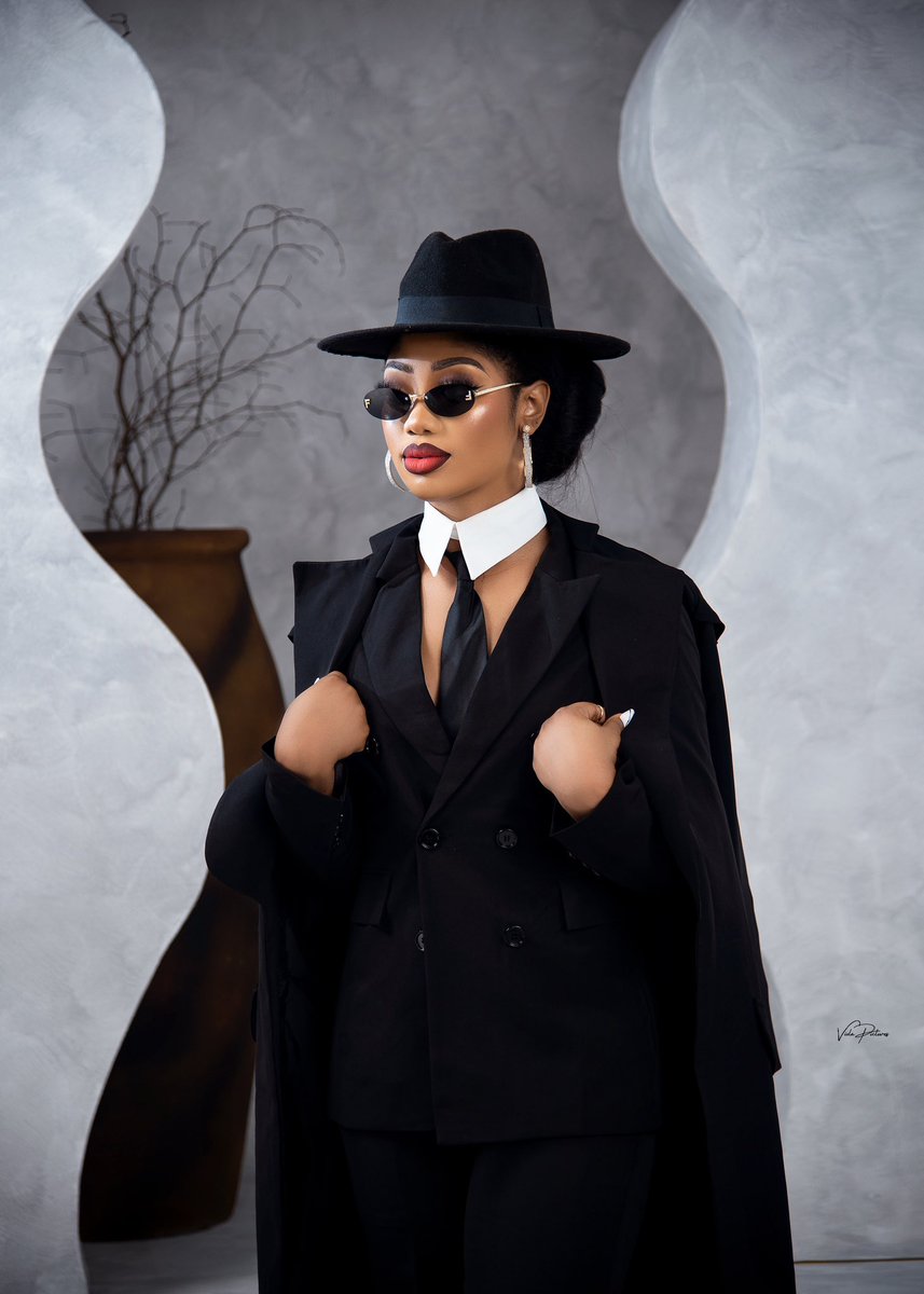 iamchristyO's tweet image. Happy birthday to me 
+1

#birthday #ChristyO