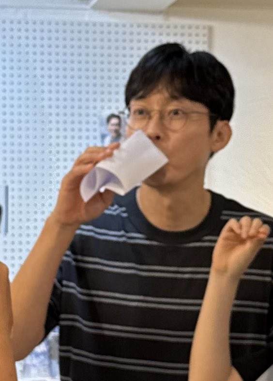 byongbyung's tweet photo. 이렇게 귀여운 49세를 봤나...(´°̥̥̥̥̥̥̥̥ω°̥̥̥̥̥̥̥̥｀) https://t.co/Qg8S5ZYRH7