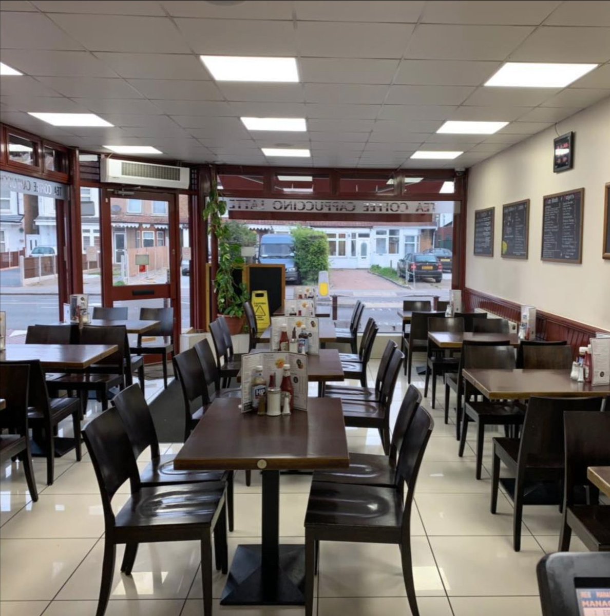 Our next '𝗖𝗼𝗳𝗳𝗲𝗲 𝘄𝗶𝘁𝗵 𝗮 𝗖𝗼𝘂𝗻𝗰𝗶𝗹𝗹𝗼𝗿' event will be on Saturday, 19th July at 10 AM.
Please do pop down for a brew and a chat.
Paratha Junction/Seven Kings Café, 390 Green Lane, Ilford, IG3 9JX.
No appointment is necessary.