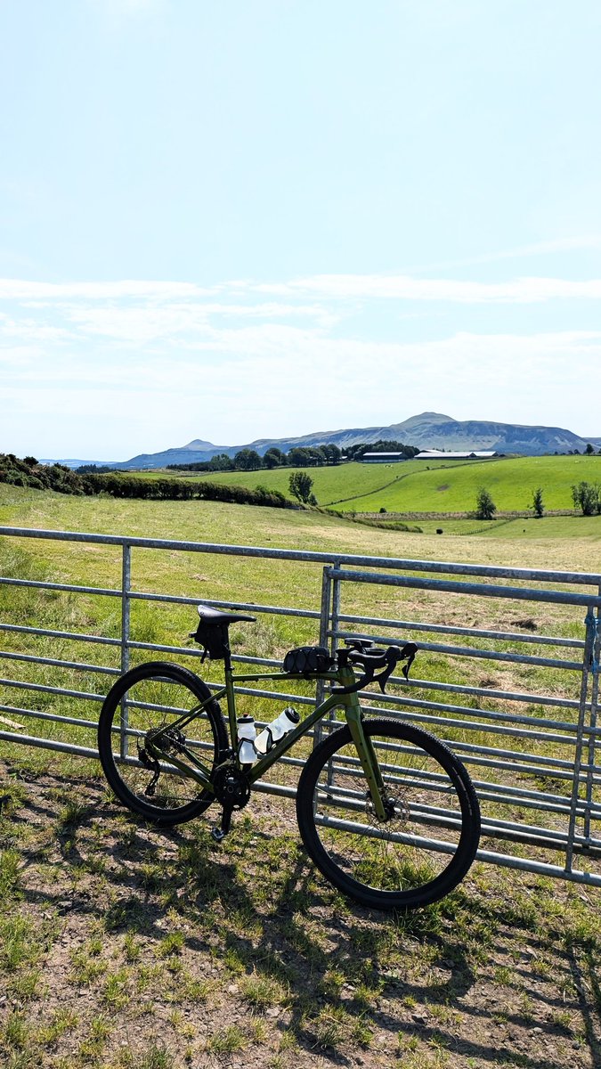 Tom Moodie (@tsm23) on Twitter photo Making the most of the weather before tomorrow's rain. Another sunny 46 miles 🚴😎👍 <a href="/VisitLochLeven/">Visit Loch Leven</a> #OutAndAboutScotland Making the most of the weather before tomorrow's rain. Another sunny 46 miles 🚴😎👍 <a href="/VisitLochLeven/">Visit Loch Leven</a> #OutAndAboutScotland