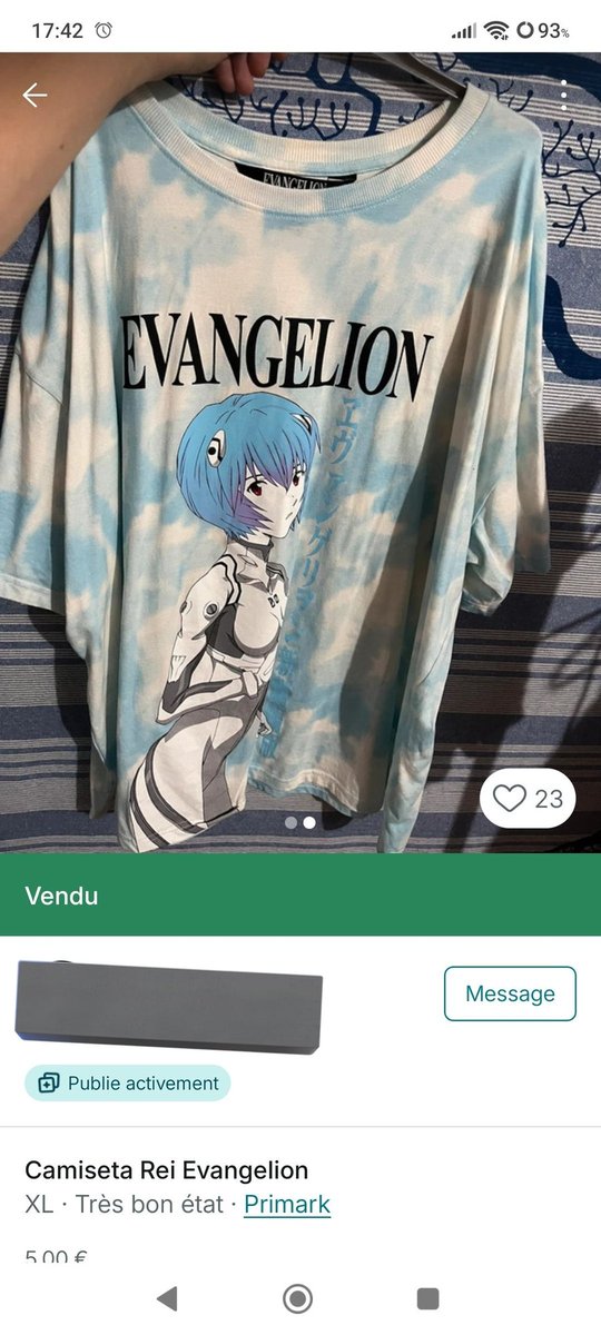 EmperorCrossV2's tweet image. J&apos;ai acheté un t-shirt sur Vinted, il paraissait bien et est arrivé taché devant, derrière et avait une gigantesque auréole jaunâtre de je ne sais quoi

Et après je me tape 1 étoile en disant &quot;OUi mAiS c&apos;Est PaS Du nEuf&quot; vos gueule et lavez vos vêtements avant de les vendre