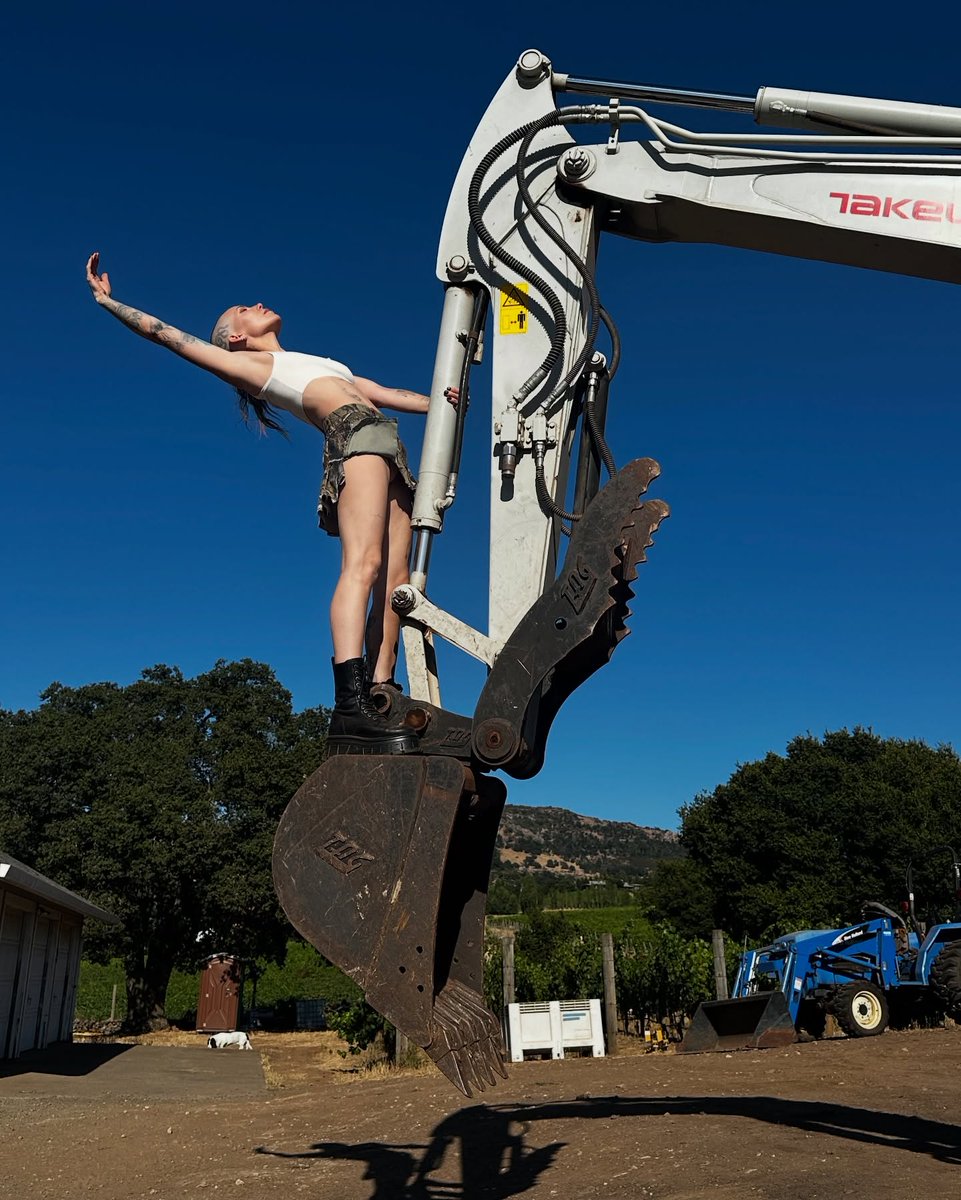 Sorry I’ve been a lil MIA… been farming 🐀