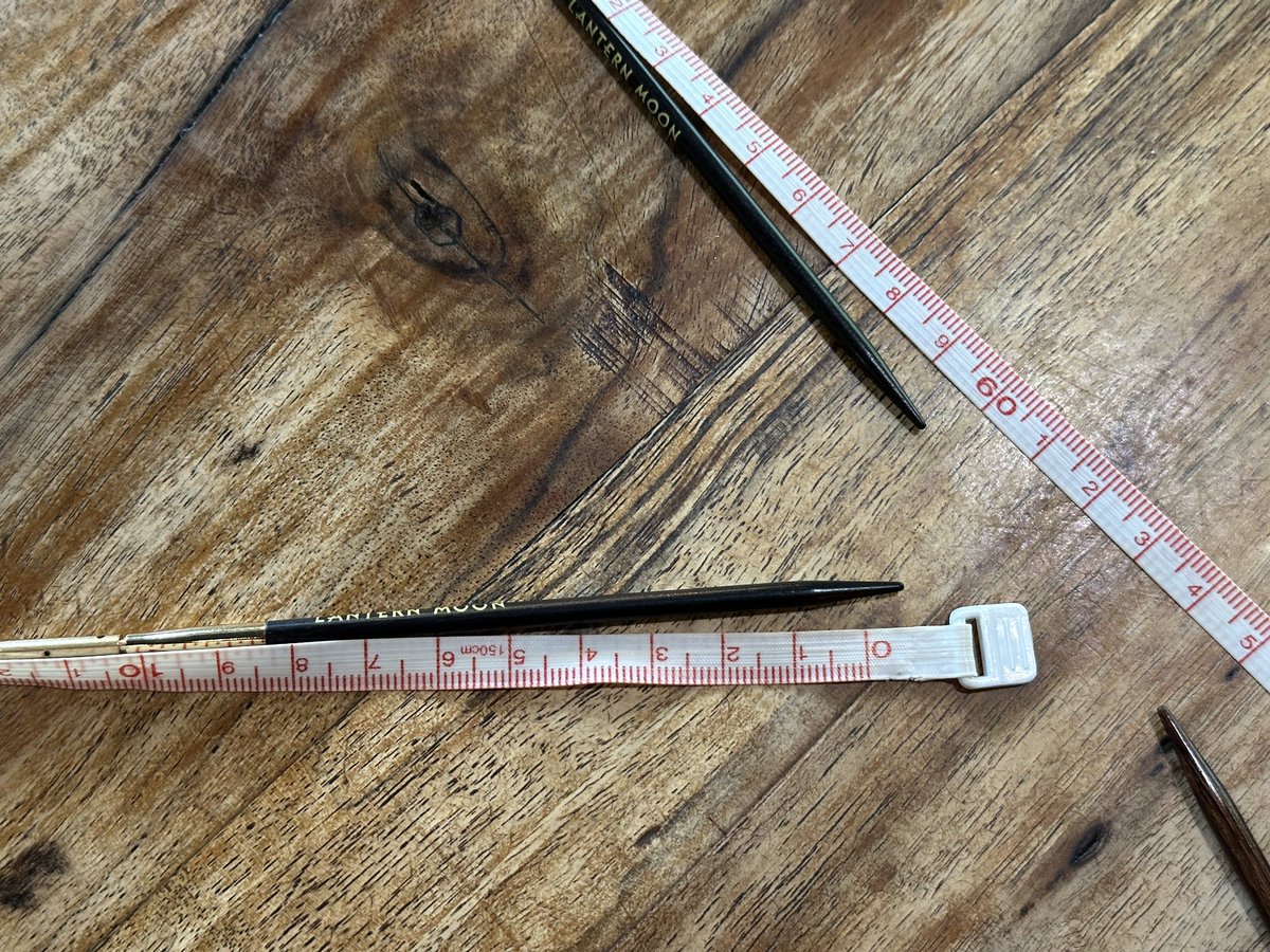 13cm짜리 바늘팁은 케이블 컨넥터까지 포함해야 13cm이고, 60cm짜리 케이블은 바늘 길이까지 포함해야 60cm이다. 2미터짜리 샤워기호스를 샀는데 수전과 샤워헤드포함 2미터라고 한다면 made in india인지 확인하자.