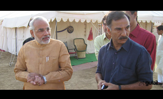 Historyxthread's tweet image. 1/🧵
Let’s talk about #PradeepSharma — the Gujarat IAS officer who dared to stand up to the powerful, exposed alleged misuse of state machinery, and paid the price with endless jail, trials &amp;amp; smear campaigns. Here’s what you won’t hear on prime-time 👇