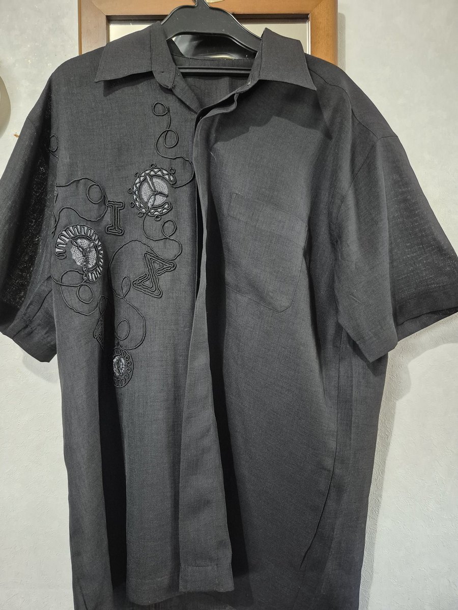 kenpi208's tweet image. #古着
古着屋さんでええ感じのシャツ買った☆。.:＊・゜