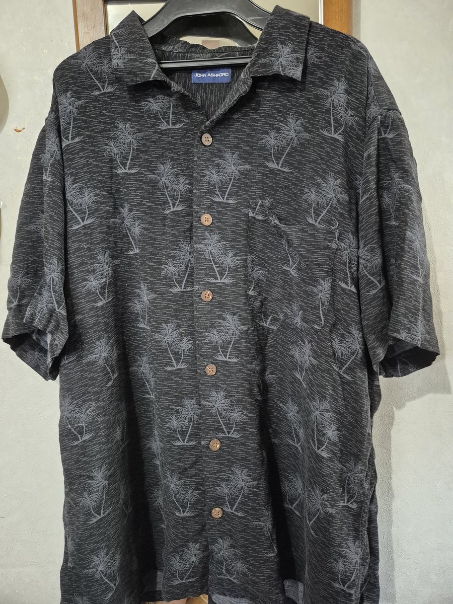 kenpi208's tweet image. #古着
古着屋さんでええ感じのシャツ買った☆。.:＊・゜