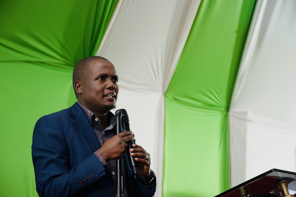 The Things That Almost Break You Are Things That Make You Strong! Keep Moving.

Jumapili Njema.

#MunguMbele
#TheParliamentAgenda