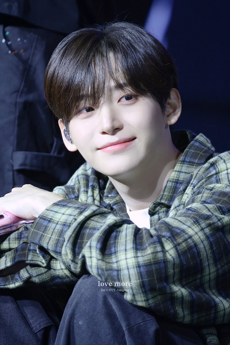 lovemore_jm's tweet photo. 250713 #정모 preview
#크래비티 #JUNGMO #CRAVITY https://t.co/PN9YWRCWBo