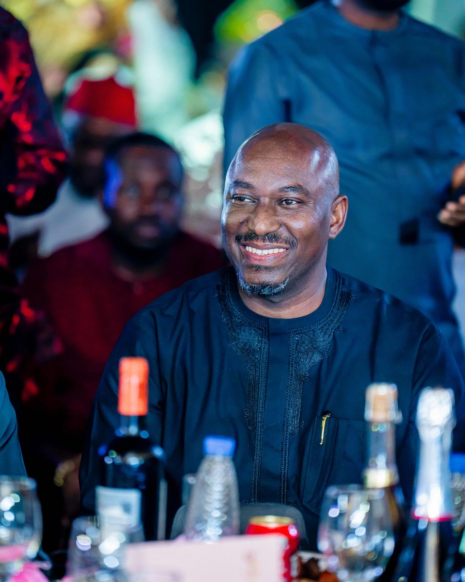 Ike monday tweet media